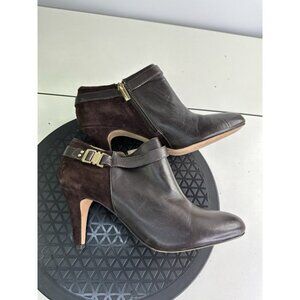 Vince Camuto Vanna Leather & Suede Dk Brown Ankle Boot Heels 7.5M Gold Trim